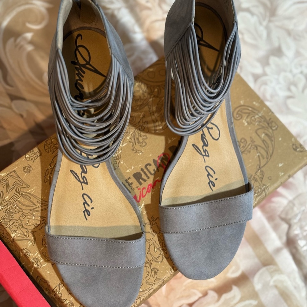 American Rag Blue Sandals with Unique Design